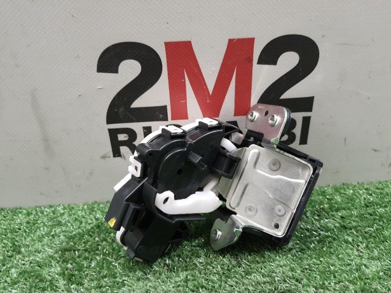 Serratura Portello POST BJT662310 Mazda 3 III 2014