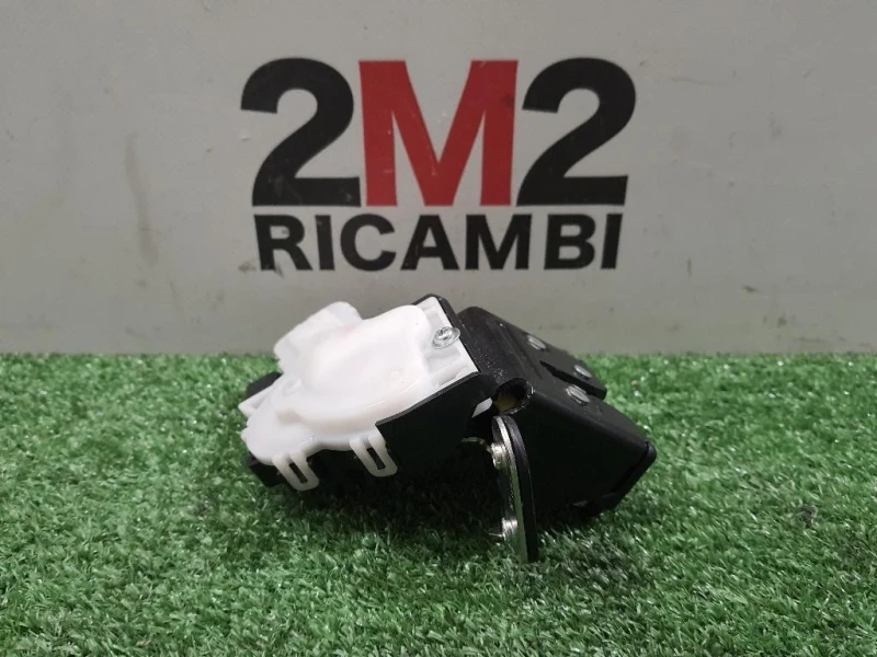 Serratura Portello POST BJT662310 Mazda 3 III 2014