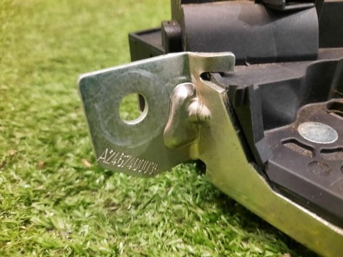 Serratura Portello POST A2467400035 Mercedes Classe B W246 2012