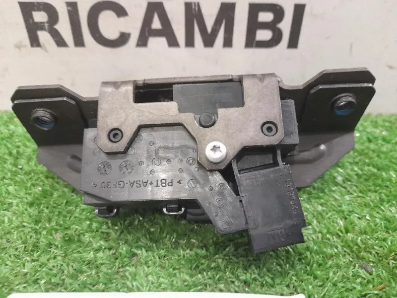 Serratura Portello POST 13587646 Opel Zafira C 2012