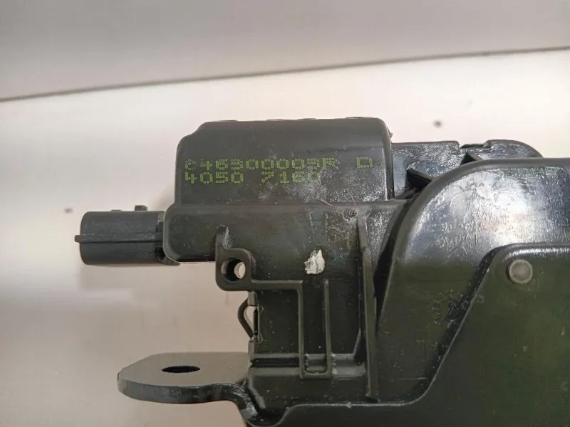 Serratura Portello POST 8463000 03 R Renault CLIO IV 2013