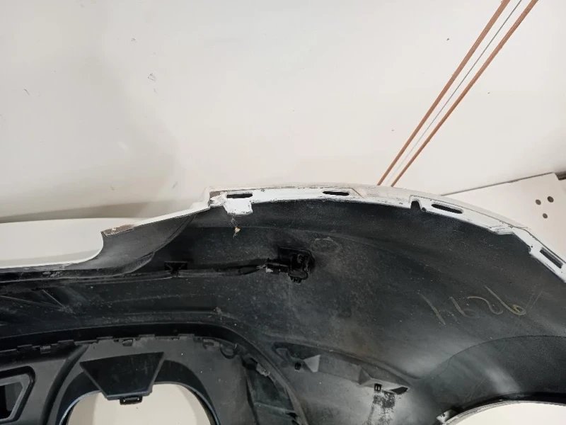 Paraurti POST 6R6 807 568 Volkswagen POLO VI 2009