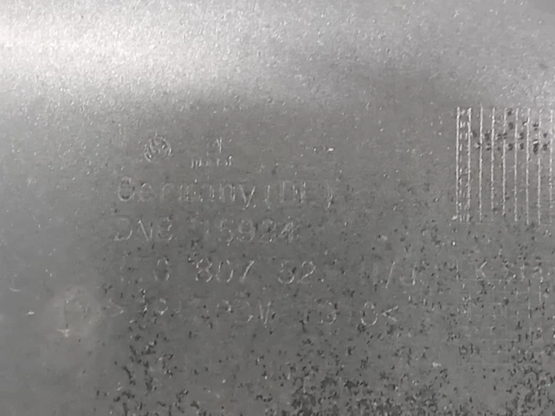 Paraurti POST 1T0807417MGRU Volkswagen Touran III 2010