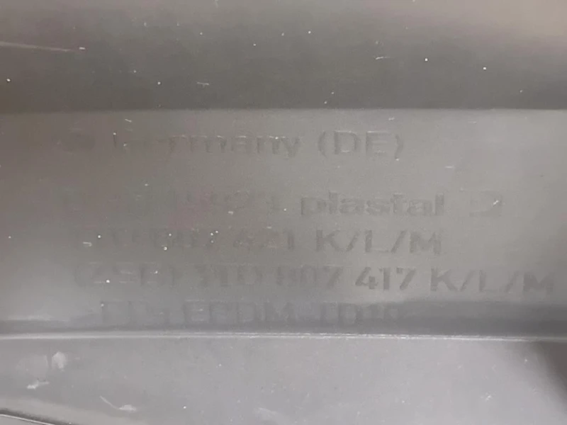 Paraurti POST 1T0807421 Volkswagen Touran III 2010