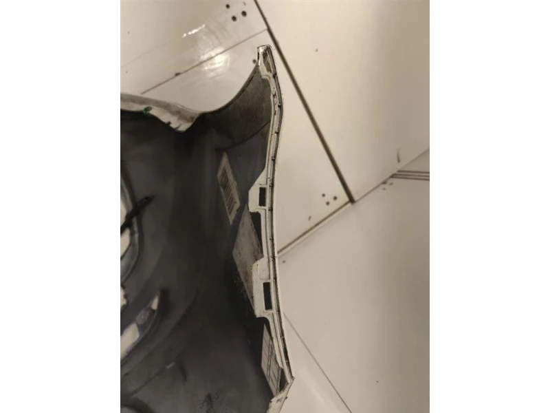 Paraurti POST 39814190 Volvo V40 II 2012