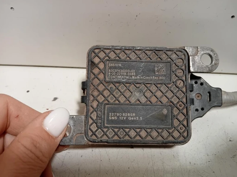 Sonda Lambda 227908265R Opel Movano B 2010