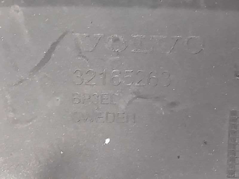 Paraurti POST 32165263 Volvo V60 I 2013