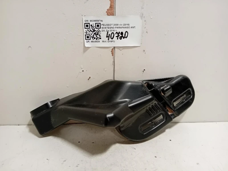 Sostegno Parafango ANT DX 9825559780 Peugeot 2008 I 2016