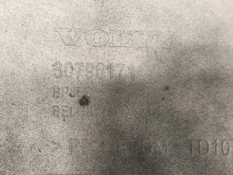 Paraurti POST 30796171 Volvo XC60 I 2009