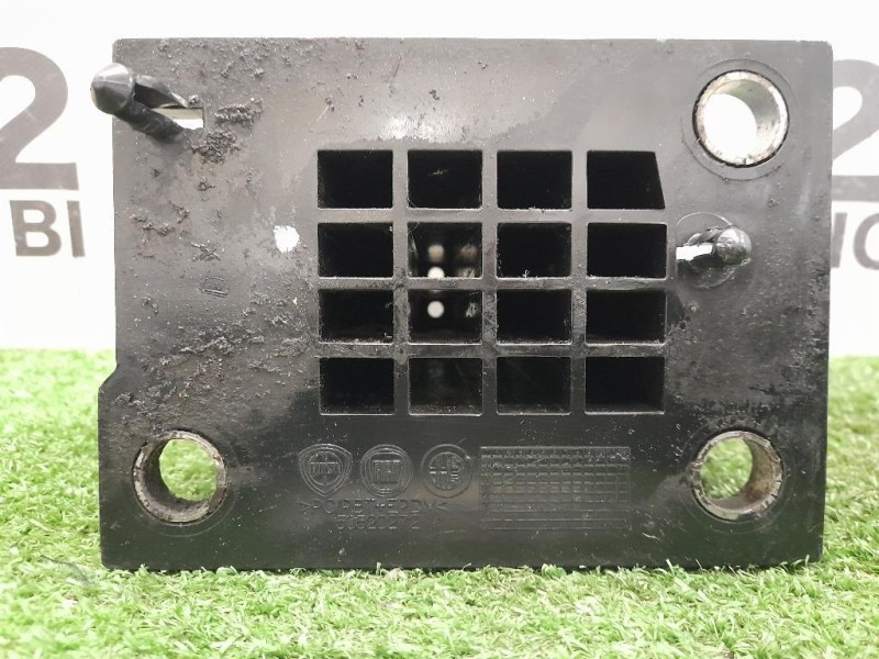 Assorbitore Paraurti ANT DX 50520272 Alfa Romeo Giulietta 2010