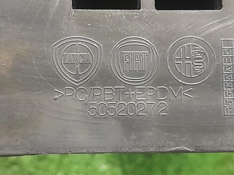 Assorbitore Paraurti ANT DX 50520272 Alfa Romeo Giulietta 2013