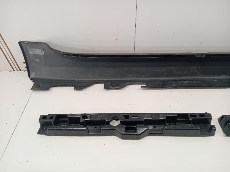 Sottoporta Parte Centrale SX 5177738734751777387337 Bmw Serie 5 G30 Berlina 2016