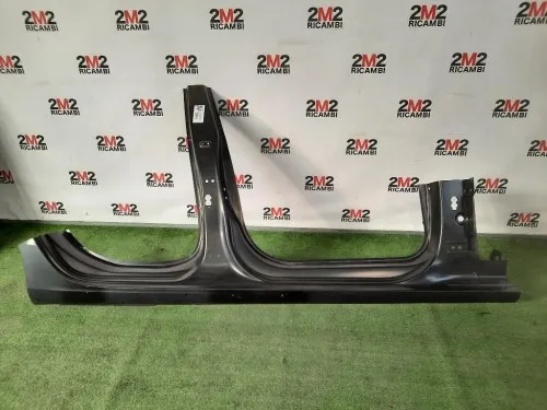 Sottoporta CON Montante Centrale DX 8T8809848 Audi A5 8TA Sportback 2008