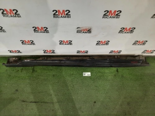 Sottoporta DX CM51A10154A Ford Focus IV 2011