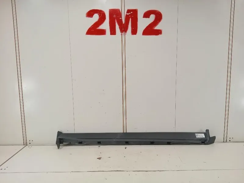 Sottoporta DX J9C3-10154-A Jaguar E-pace 2017