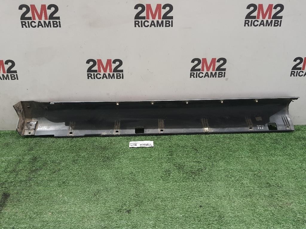 Sottoporta DX 877743E000 Kia Sorento II 2006