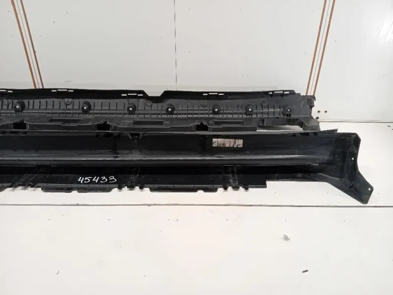 Sottoporta DX A 166 690 02 10 Mercedes Classe GLE W166 2015