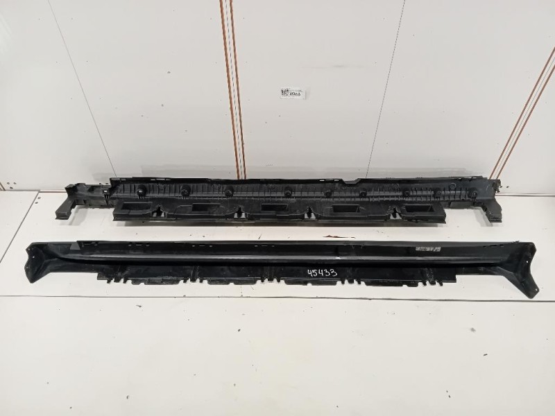 Sottoporta DX A 166 690 02 10 Mercedes Classe GLE W166 2015