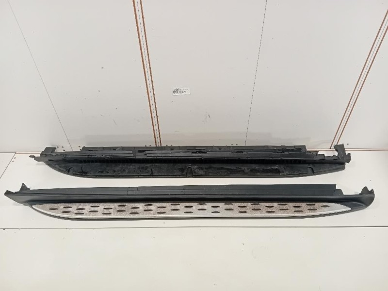 Sottoporta DX A166 690 02 10 Mercedes Classe ML W166 2012