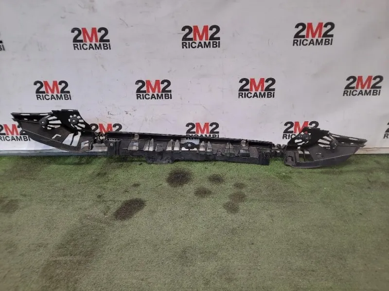 Assorbitore Paraurti POST 51127240953 STAFFA PARAURTI POST Bmw Serie 1 F20 Berlina 2012