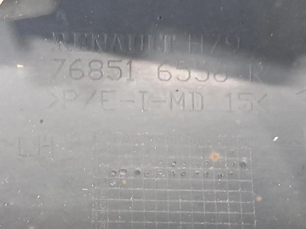 Sottoporta SX 7688516558 Dacia Duster I 2014