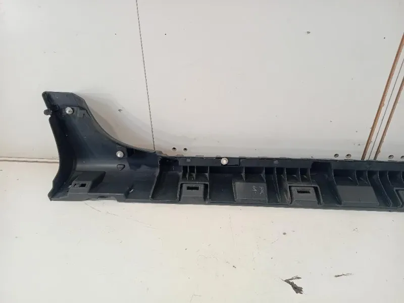 Sottoporta SX 7688516558 Dacia Duster I 2014