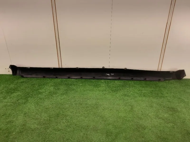 Sottoporta SX 05178149AC Fiat Freemont 2011