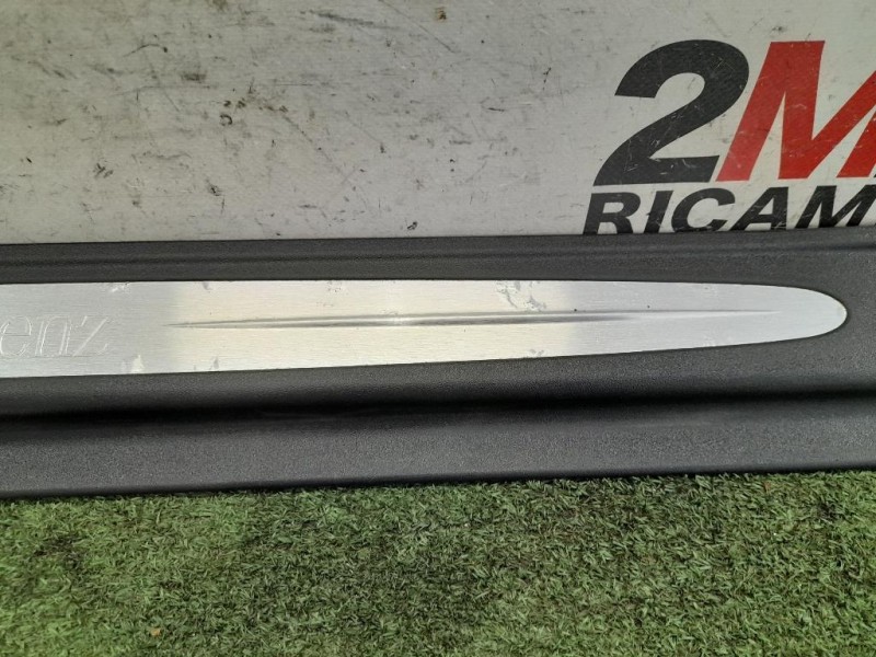 Sottoporta SX A2096800135 Mercedes Classe CLK C209 2003