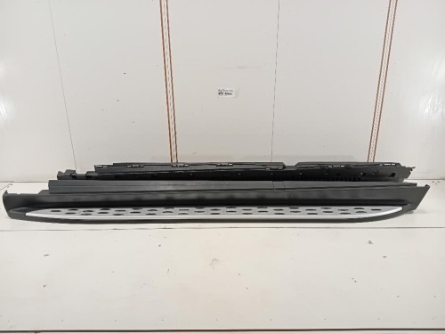 Sottoporta SX A 166 690 01 10 Mercedes Classe GLE W166 2015