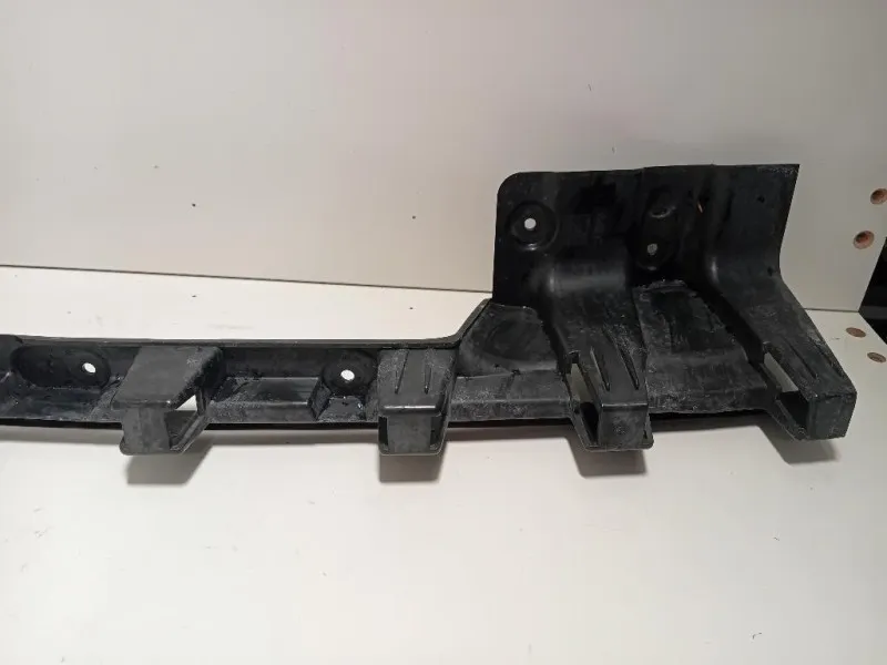 Assorbitore Paraurti POST J9C3-17E855-A Jaguar E-pace 2017