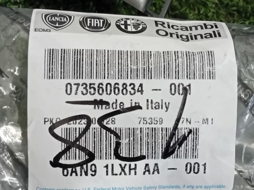 Spoiler Centrale Paraurti ANT 735606834 Fiat 500X 2015