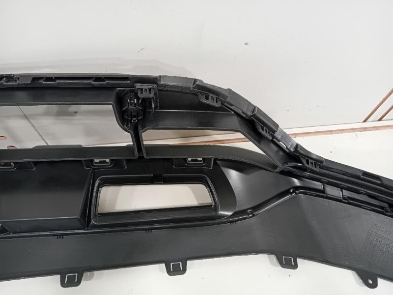 Spoiler Centrale Paraurti ANT A2538851304 Mercedes Classe GLC C253 Coupé 2016