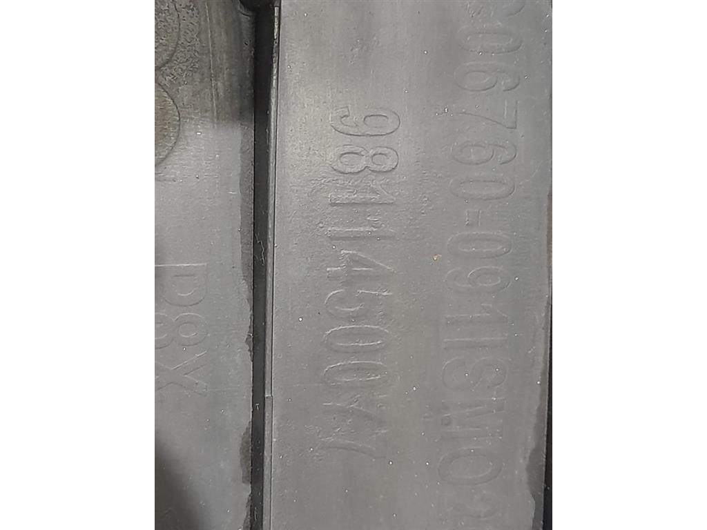 Spoiler Centrale Paraurti ANT 98114500 Peugeot 3008 I 2013