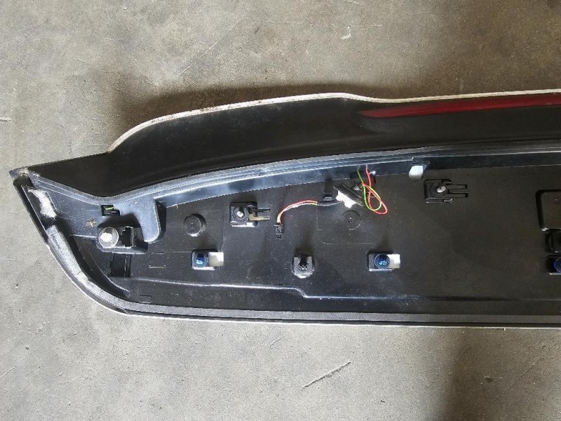 Spoiler Frangivento POST 3V4827933 Audi A3 8VF Sportback 2016