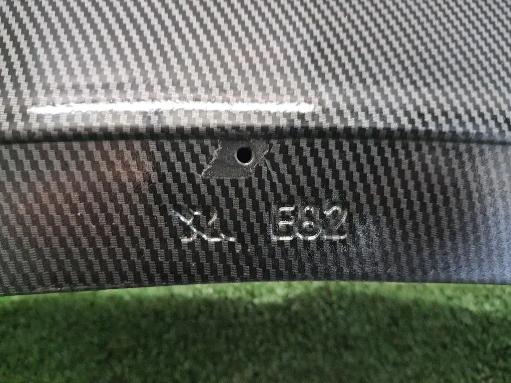 Spoiler Frangivento POST M CARBON Bmw Serie 1 E82 Coupe 2005