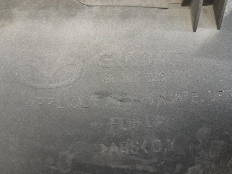 Spoiler Frangivento POST 96861823 Chevrolet Captiva I 2007