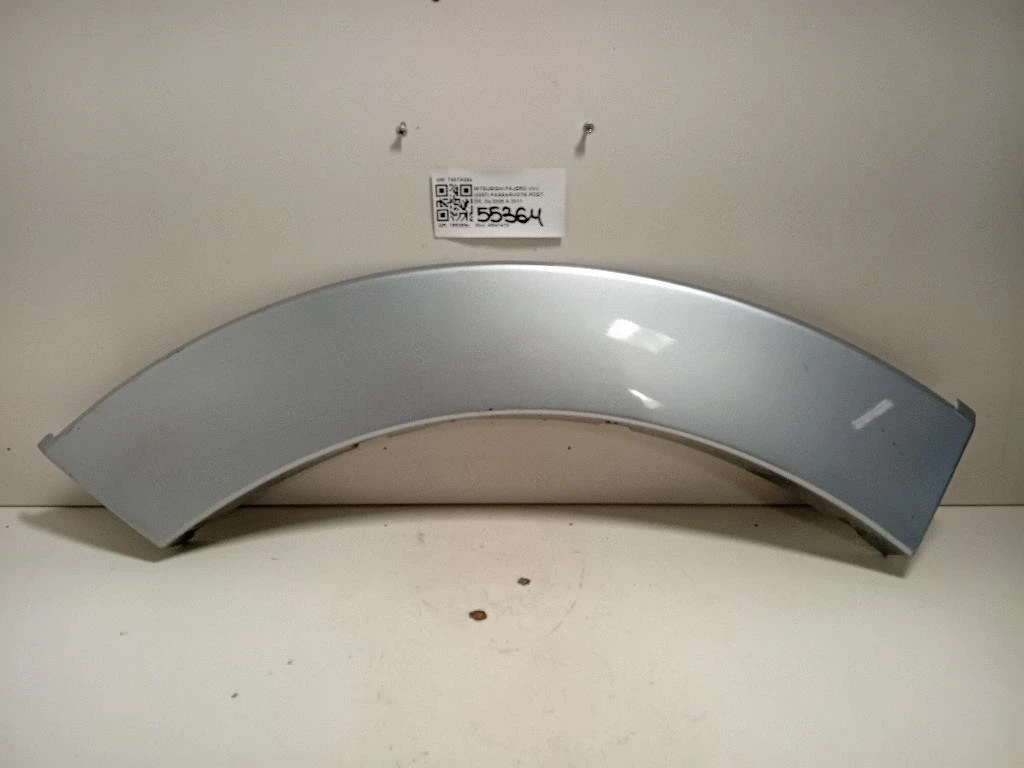 Passaruota POST DX 7407A098 Mitsubishi Pajero IV 2007