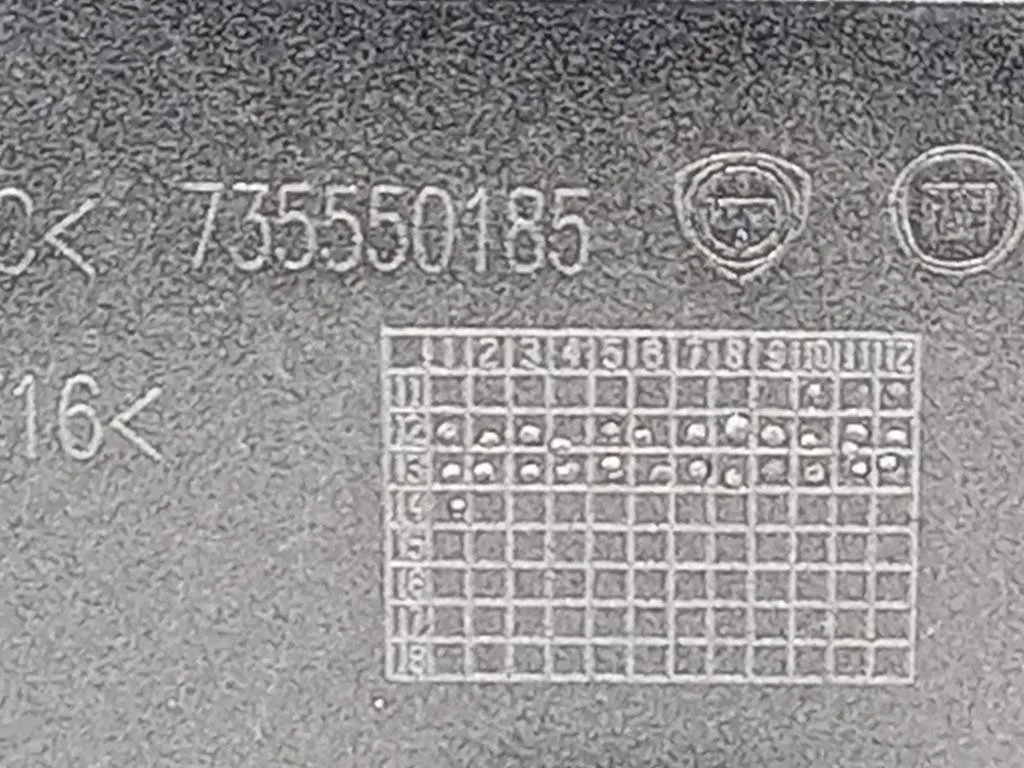 Spoiler Frangivento POST 735550185 Fiat 500L 2013