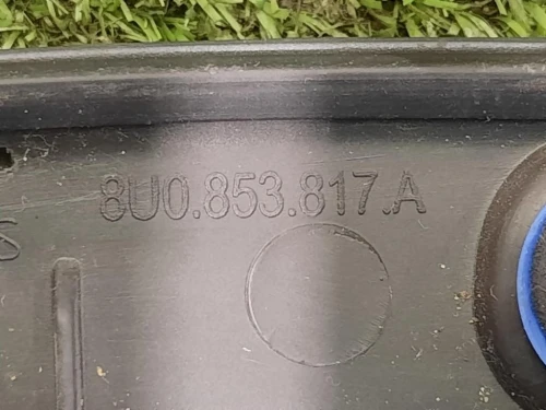 Passaruota POST SX 8U0853817A Audi Q3 8UB 2012