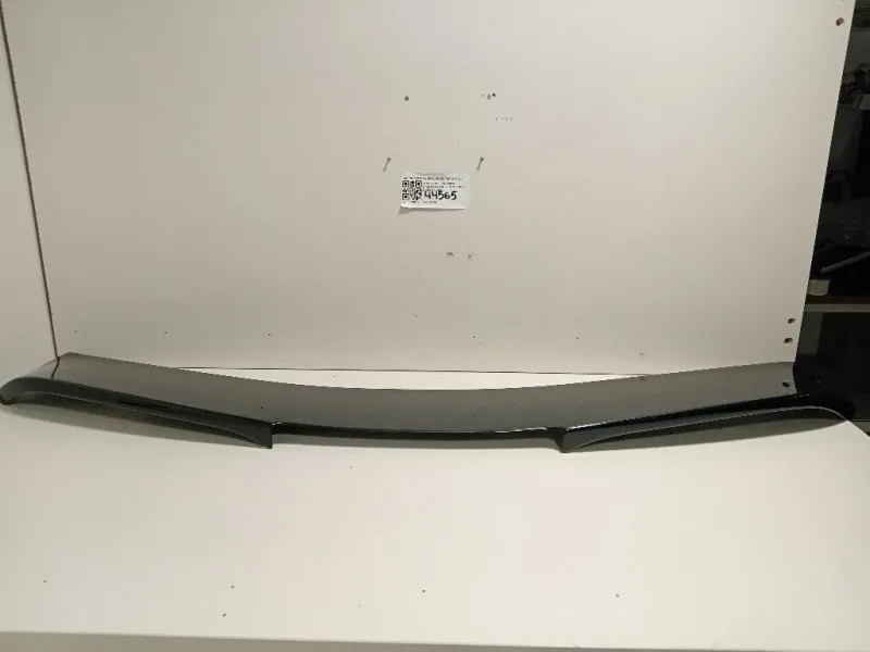 Spoiler Frangivento POST COPERTURA SPOILER FRANGIVENTO POST Ford Focus II 2005