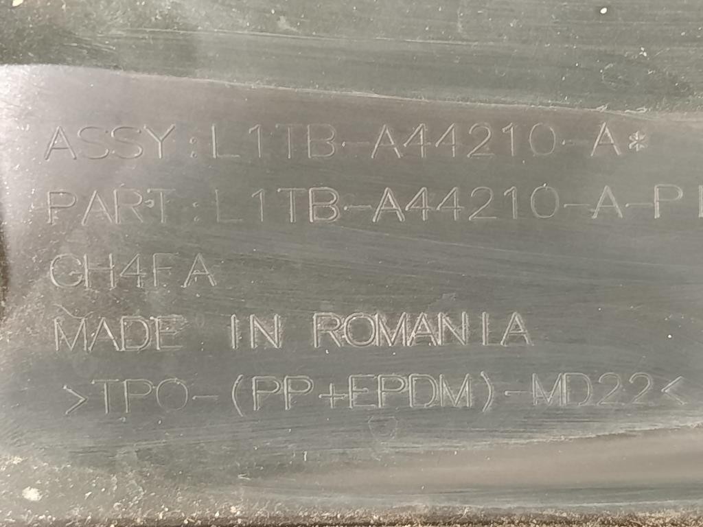 Spoiler Frangivento POST L1TB-A44210-A Ford PUMA II 2019