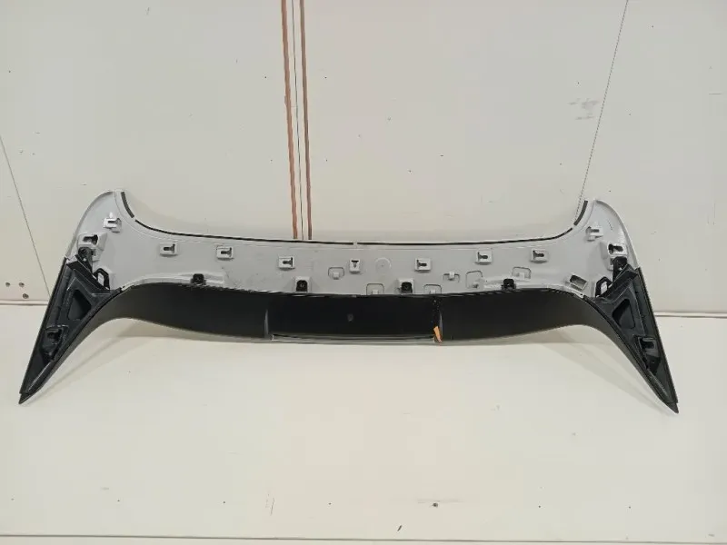 Spoiler Frangivento POST 74900-3M0 Honda HR-V III 2021