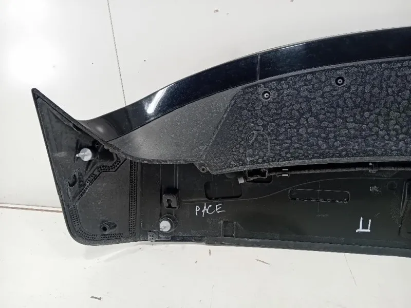 Spoiler Frangivento POST J9C3 44210 PIA-A-09 Jaguar E-pace 2017