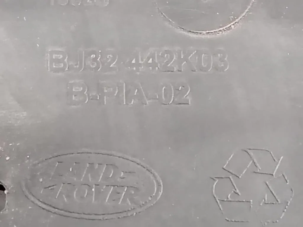 Spoiler Frangivento POST BJ32-442K03 Land Rover Range Rover Evoque I 2011