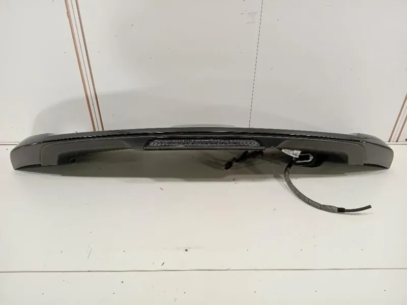 Spoiler Frangivento POST BJ32-442K03 Land Rover Range Rover Evoque I 2011