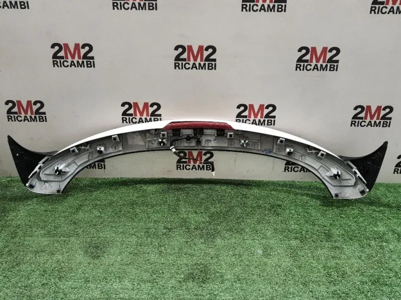 Spoiler Frangivento POST BJT651961 Mazda 3 III 2014