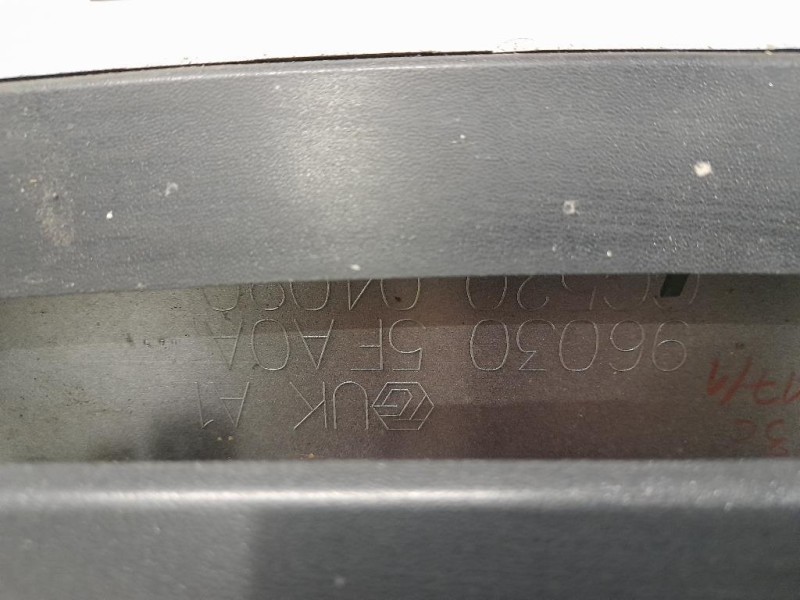 Spoiler Frangivento POST 960305FA0A Nissan Micra V 2016