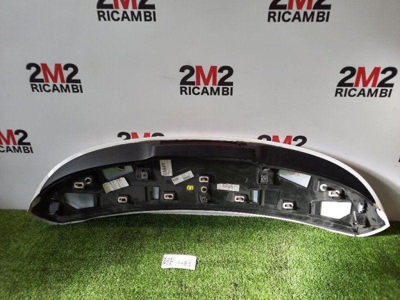 Spoiler Frangivento POST 960301593R Renault Mégane IV 2016