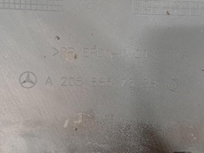 Spoiler Paraurti INF POST A2058857338 Mercedes Classe C W205 2014