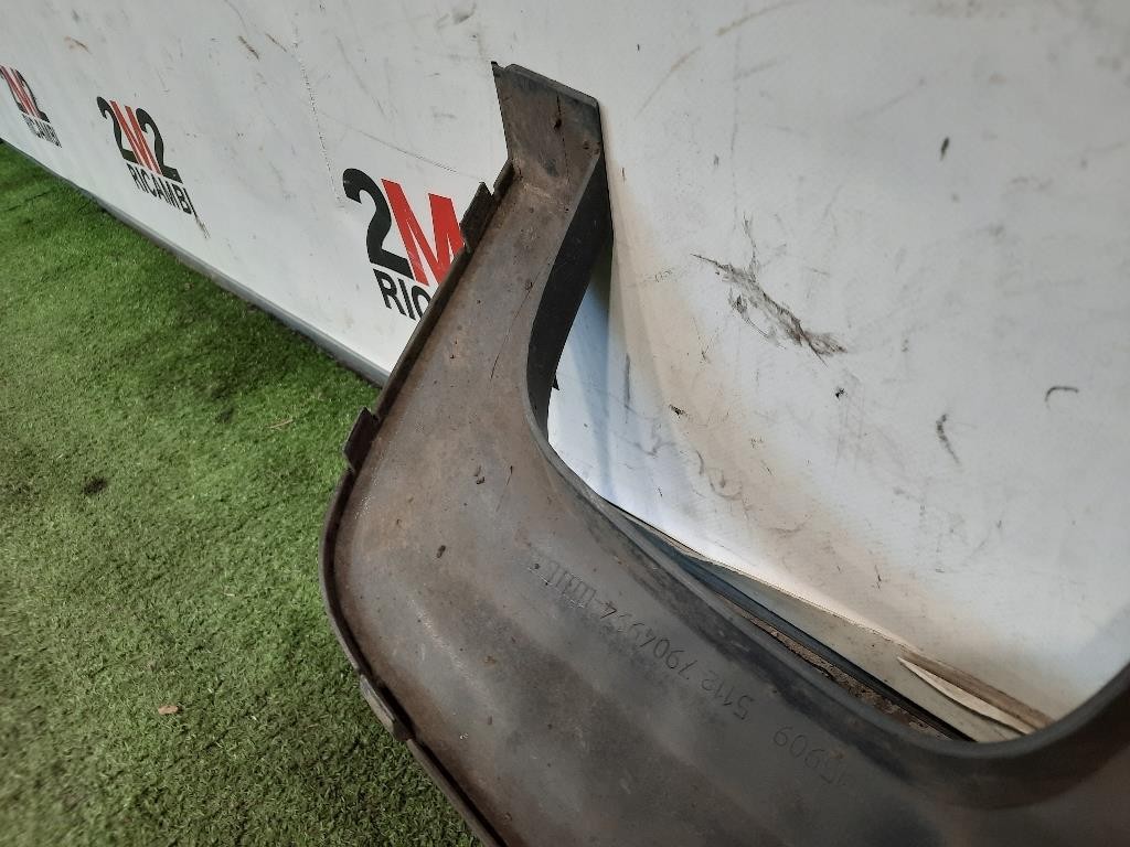 Spoiler Paraurti POST 51127904994 Bmw Serie 5 F10 Berlina 2010